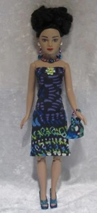 Hecho a medida TINY KITTY COLLIER #91 Vestido, Cartera, Collar y Pendientes, Ropa - Imagen 1 de 3