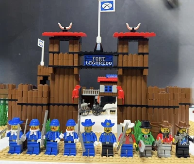 LEGO 6769: Fort Legoredo Western W/Instructions - 100% Complete - Image 1 of 4