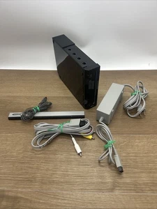 Nintendo Wii Schwarz Konsole RVL-001 Gamecube Kompatibel Alle Kabel OHNE CONTROLLER - Bild 1 von 9