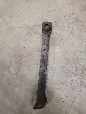 Заводской кронштейн для поддержки крыла JEEP CJ 1976-86 — CJ5 CJ7 CJ8 - Изображение 1 из 4