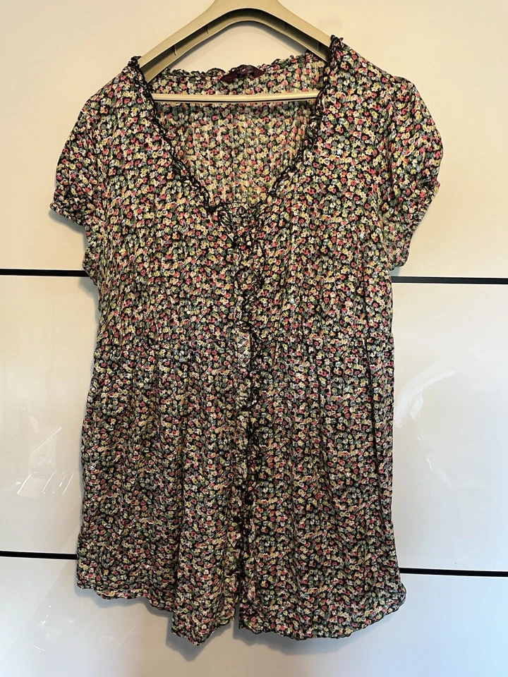 New Look Long Tunic Style Blouse Floral Size 24 - Image 1 of 1