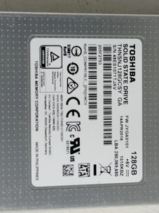 Toshiba THNSNJ128GCSY 128 GB SATA III 2.5 in Solid State Drive - Picture 1 of 6