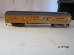 Penn Line, HO, 3615 Milwaukee Road Combo Car - Photo 1/4