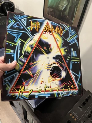 Def Leppard ‎– Hysteria vinyl records lp - Image 1 of 3