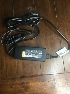 Original Delta ADP-75AR B AC DC Power Supply Adapter Charger 75W 12V 6.25A - Afbeelding 1 van 2