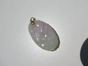 VTG.14K 585 CARVED LAVENDER GREEN JADE JADEITE FRUIT FLOWER SQUIRREL PENDANT - Picture 1 of 8