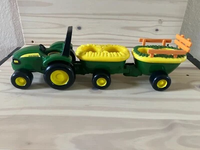 Tomy John Deere Tractor Press For Animal  Sounds Music Hay Ride No Animals - Image 1 of 4