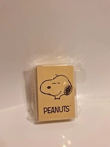 Snoopy Yellow 2023 "Mini" poker playing cards with box New unopened - Picture 1 of 2