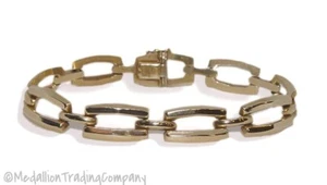 14k Plain Yellow Gold 10mm Rectangle Link Bracelet 7 Inch 11.8 grams 7 Inch - Picture 1 of 4