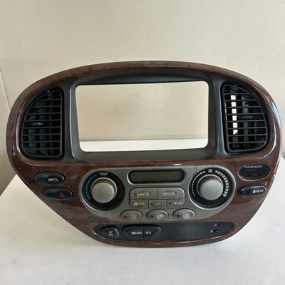 2001-2007 Toyota Sequoia ограниченный нагреватель климат-контроль радио приборной панели ободок - Изображение 1 из 2