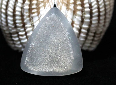 Cabujón de ágata de cuarzo druzy blanco natural para joyería hecha a mano Foto 1 de 4