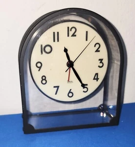 Michael Graves Desktop Alarm Clock Battery Included - Picture 1 of 2