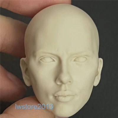 Cabeza esculpida de Scarlett Johansson de viuda negra 1:6 para cuerpo de figura de acción femenina de 12" Foto 1 de 4