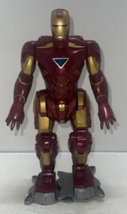 2009 Hasbro Marvel Iron Man Walking Talking Robot / No Missiles or Remote - Picture 1 of 6