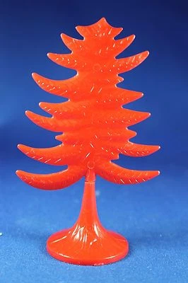O/S - Plasticville - #CT-6 Red Evergreen Tree - Excellent Condition - Image 1 of 4