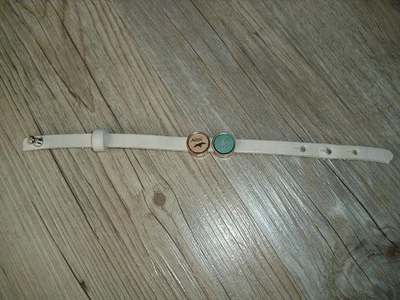 Lederarmband mit zwei Charms - Bild 1 von 4