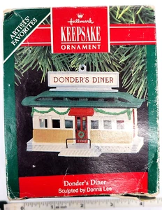 Hallmark DONDERS DINER Keepsake 1990 VTG Christmas Ornament Santa Reindeer w/Box - Picture 1 of 9