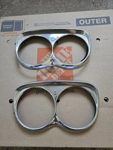 1967 - 1980 ROLLS ROYCE SILVER SHADOW LEFT AND RIGHT HEAD LIGHT TRIM BEZELS - Picture 1 of 10