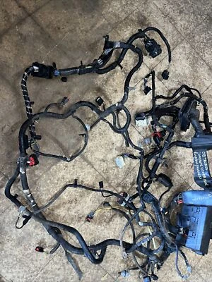 2008 Ford Taurus complete under hood fuse box harness 3.5 FWD - Image 1 of 4