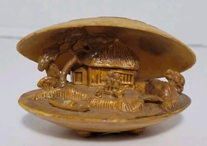 Diorama in celluloide anni 40 conchiglia arte giapponese vintage miniatura decorativa - Foto 1 di 9