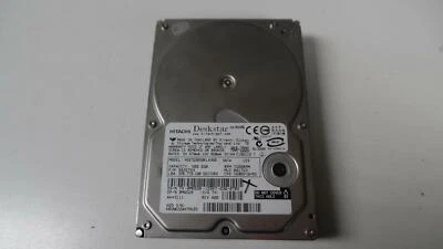 Disco duro Hitachi Deskstar original 3,5" 500 GB 7200 RPM - HDS725050KLA360 - probado Foto 1 de 4