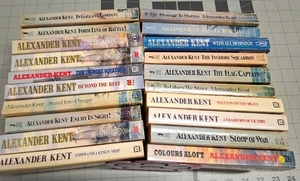 Alexander Kent MIDSHIPMAN BOLITHO Series Lot of 20 Paperback Books Naval War - Picture 1 of 5