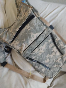NWT. TECHNICHE HYPERKEWL CAMOUFLAGE HYDRATION BACKPACK - Picture 1 of 5