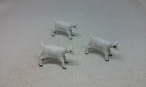 Nuevas figuras de animales Ray FARM COUNTRY animales cabras alpinas británicas 1/32 años 90 3 piezas - Imagen 1 de 5
