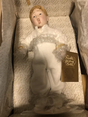 Muñeca de colección Franklin Mint The Country Store "Fisk Tires" Foto 1 de 4