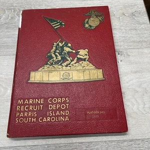 1973 USMC Marine Corps Recruit Depot Parris Island South Carolina Camp Yearbook - Picture 1 of 22