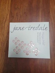 Jane Iredale Magic Mitt. SHIPS FREE USPS PRIORITY - Picture 1 of 1