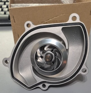 Porsche Cayenne Panamera Macan Water Pump 94810603301 OEM Part NEW - Picture 1 of 6