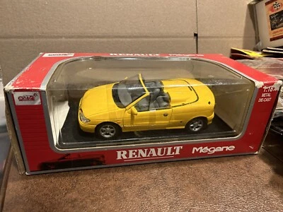 1:18 SCALE ANSON YELLOW RENAULT MEGANE CONVERTIBLE DIECAST MODEL COLLECTION - Image 1 of 4