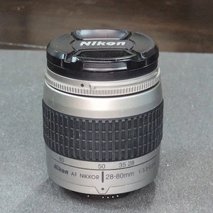 Nikon AF NIKKOR G AF 28-80mm f/ 1:3.3-5.6 G Zoom Lens (Silver) - Picture 1 of 6