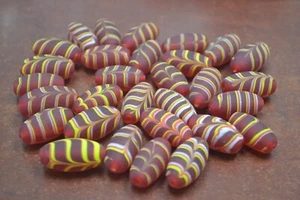 65 PCS HANDMADE RED & YELLOW STRIPE FEATHER OLD GLASS BEADING BEADS #BD-834 - Picture 1 of 1