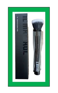 Il Makiage Foundation Blending Brush #100 retail $45 - BRAND NEW!