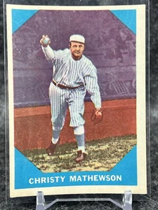1960 Fleer Baseball Greats #2 Christy Mathewson Baseball Card New York Giants C - Picture 1 of 2