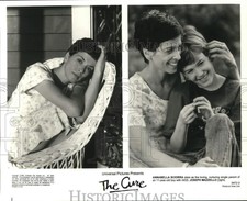 1995 Press Photo Annabella Sciorra & Joseph Mazzello in scenes from "The Cure."