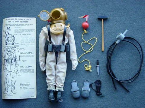 Early Vintage 60's Gi Joe Deep Sea Diver set! Neat! Cool White Bouy Flag! Cover