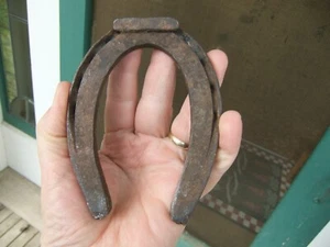 Antq Unused Weathered Narrow & Diminutive Horseshoe w/ No wear 10 Ozs - Picture 1 of 5