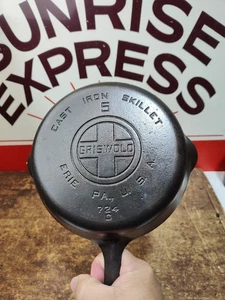"Fully Restored" GRISWOLD #5 Cast Iron Skillet Pan 8" Large Logo Seasoned Flat - Picture 1 of 6