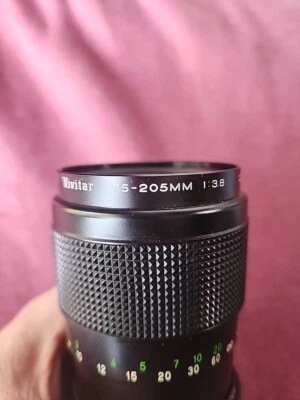 Vintage Vivitar: 75-205mm Close Focusing Auto Zoom Lens 58mm - Image 1 of 4