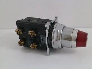 CUTLER HAMMER ILLUMINATED PUSH BUTTON RED 10250T/91000T/E34  N.O/N.C CONTACT - Picture 1 of 5