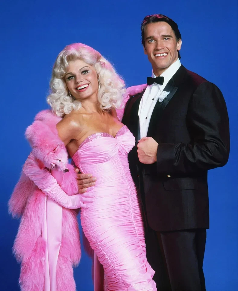 HERMOSA FOTO 8x10 de Loni Anderson y Arnold Schwarzenegger Foto 1 de 1