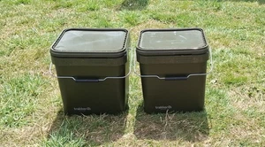 Trakker Karpfen Angeln Behälter Eimer Mehrzweck Wasserköder mit Deckel 17l x 2 - Bild 1 von 7
