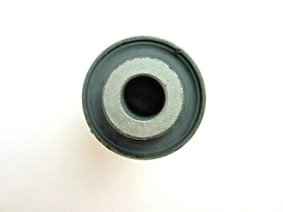 OEM ! CONTROL ARM BUSHING for 11-16 HYUNDAI KIA # 54551-3R000 - Image 1 of 3
