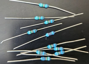 10 Stück 9,53k Ohm 1/4W 1% Metallfilm Präzisions-Axialwiderstände ~ NEU ~ - Bild 1 von 1