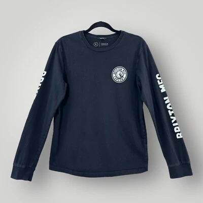 Camiseta Brixton Para Hombre Pequeña Ajuste Premium Negra Manga Larga Logo Deletreado Foto 1 de 4