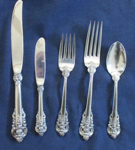 Wallace Grand Baroque Sterling Silver Silverware Place Setting of 5 Cover