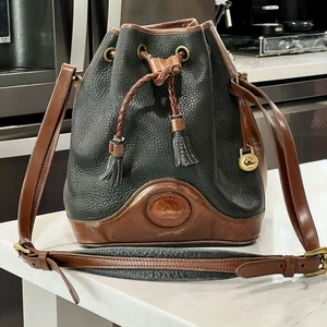 Vintage Dooney & Bourke braun schwarz Leder Kordelzug Sling Bucket Bag - Bild 1 von 18